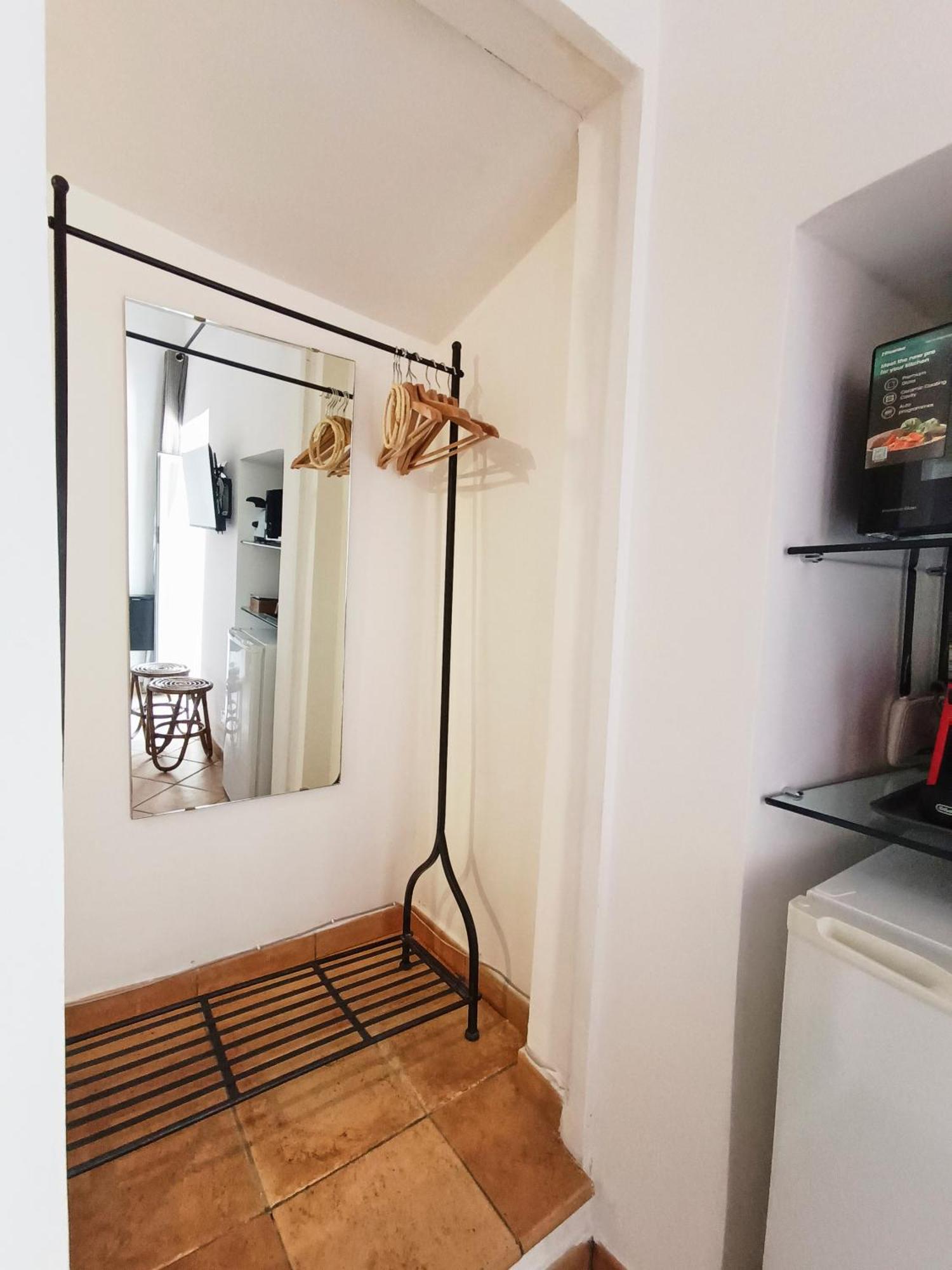 Apartment Mini Con Balcone A Piazza Del Popolo Rome
